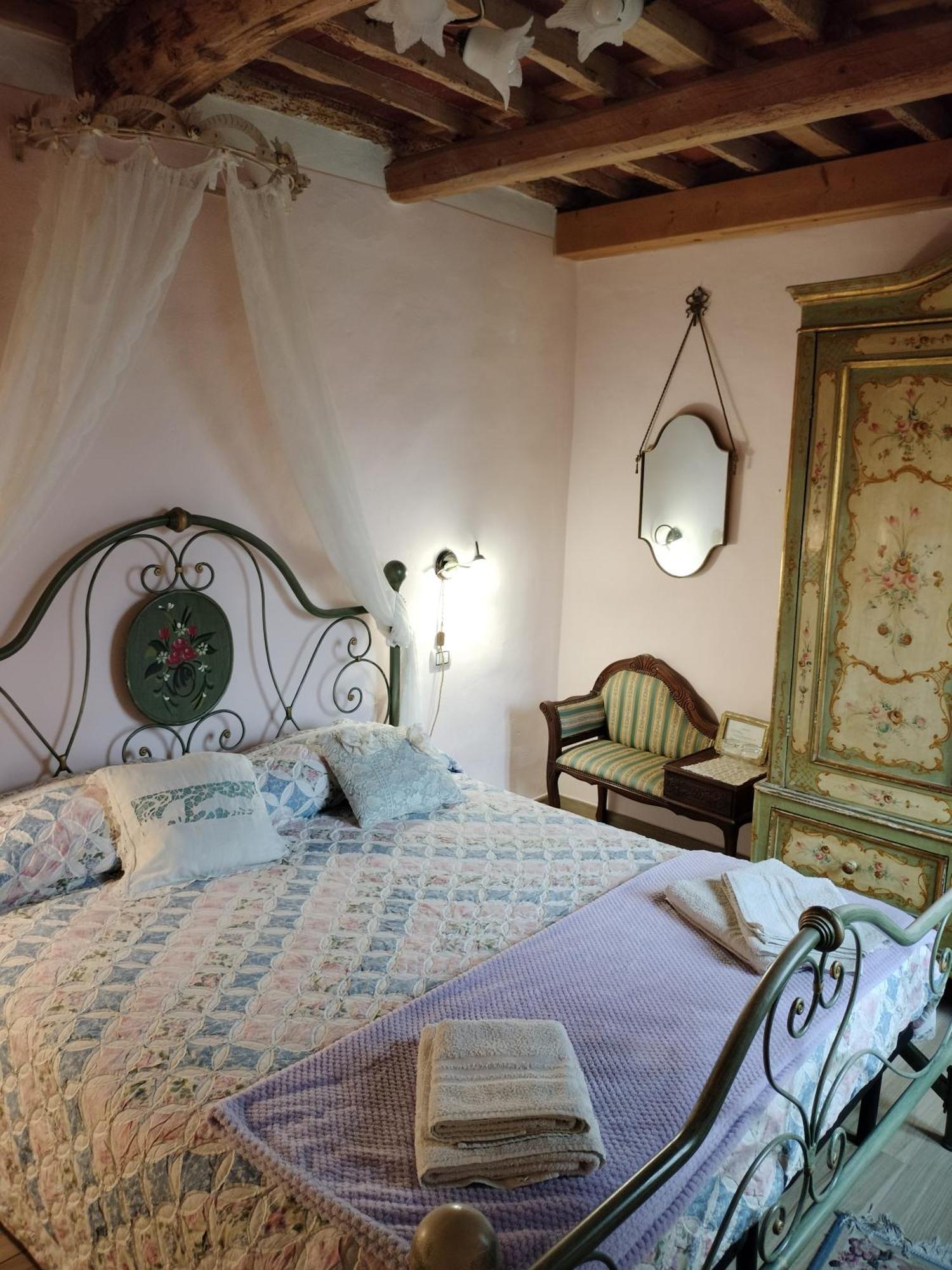 B&B La Rosa Nel Verde Lucca Buitenkant foto